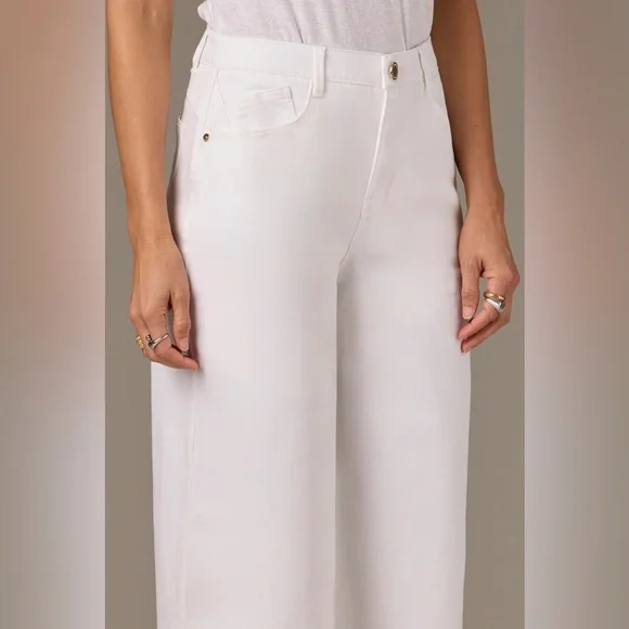 Wit & Wisdom WHITE WYATT SKYRISE FRAY HEM WIDE LEG BOYFRIEND JEANS - Picture 4 of 5